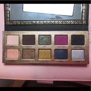 Too faced eyeshadow